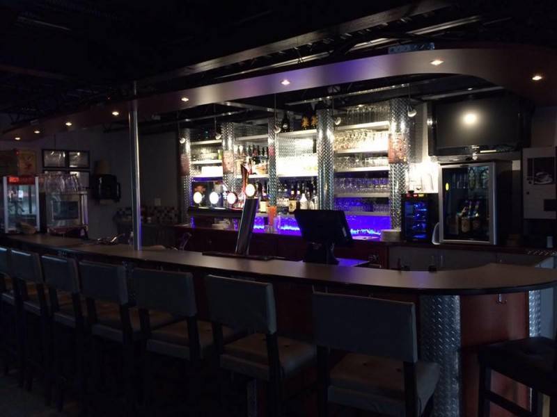 Pub le Yaguer Inc | restaurant | 2533 Route Principale, Saint-Édouard-de-Lotbinière, QC G0S 1Y0, Canada | 5817059644 OR +1 581-705-9644