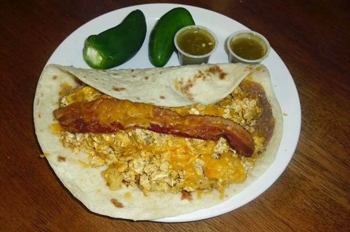 Bronco Burritos | restaurant | 4917 Broadway Avenue J, Galveston, TX 77551, USA | 4097629344 OR +1 409-762-9344