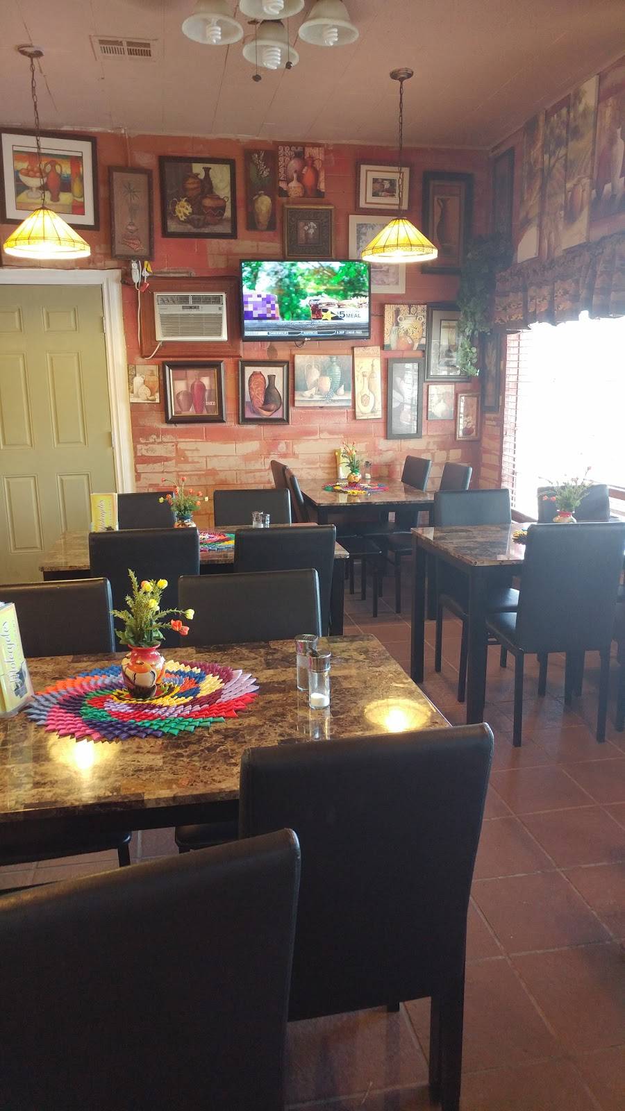 Los Molcajetes LLC | restaurant | 21549 Palomar St, Wildomar, CA 92595, USA | 9516784400 OR +1 951-678-4400