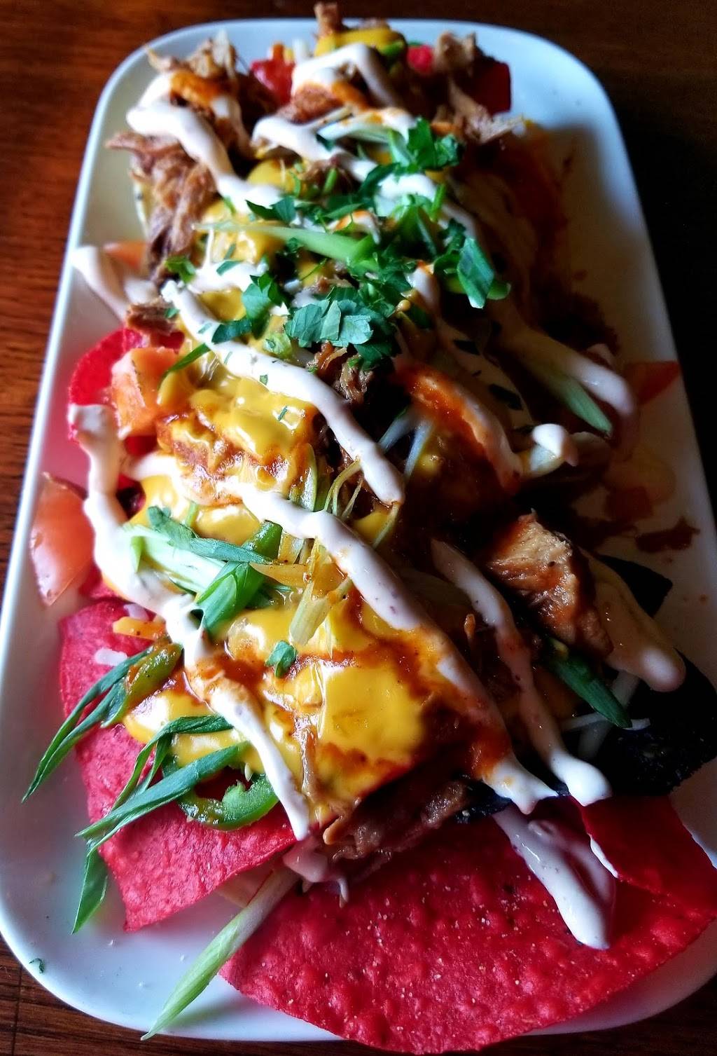 Pickles N Pints | restaurant | 36200 Euclid Ave, Willoughby, OH 44094, USA | 4409467468 OR +1 440-946-7468