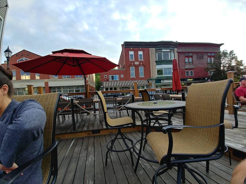 Yamas Bar and Grill | restaurant | 19 Mill St Suite 1, Orono, ME 04473, USA | 2078661208 OR +1 207-866-1208