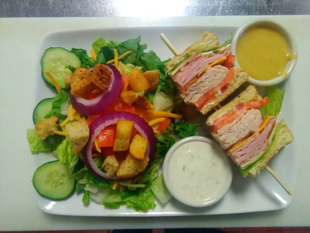 Logans Roadhouse | restaurant | 3112 Browns Mill Rd, Johnson City, TN 37604, USA | 4239151122 OR +1 423-915-1122