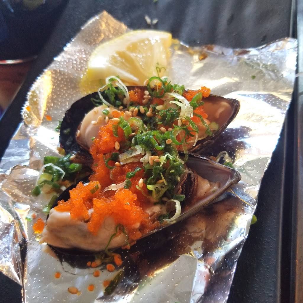 Full Moon Sushi | restaurant | 9965 Ellis Ave, Fountain Valley, CA 92708, USA | 7149633214 OR +1 714-963-3214