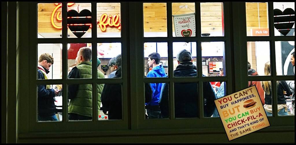 Chick-fil-A | restaurant | Tribe Square, 249 Richmond Rd, Williamsburg, VA 23185, USA | 7572213452 OR +1 757-221-3452