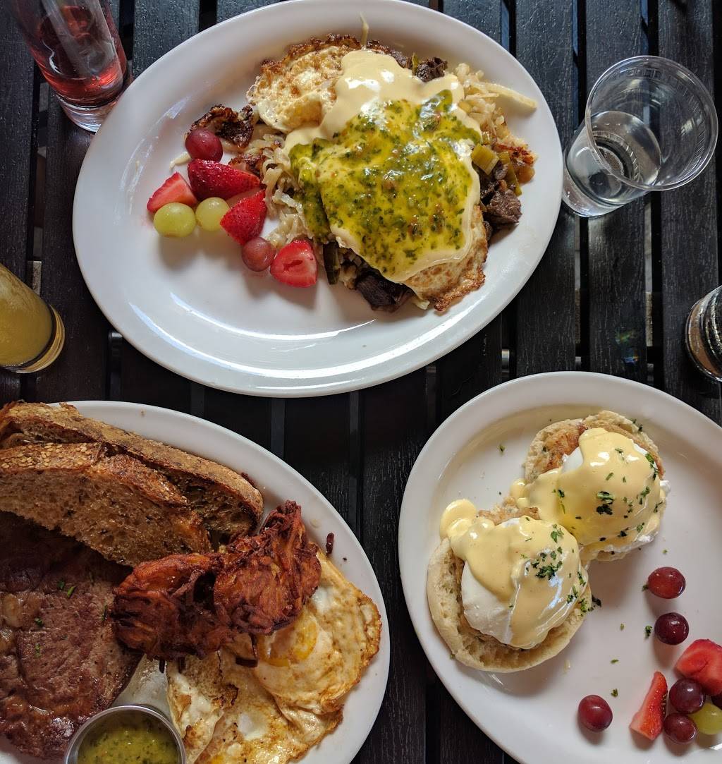 The Foxy Brown | restaurant | 723 E Broward Blvd, Fort Lauderdale, FL 33301, USA | 7542004236 OR +1 754-200-4236