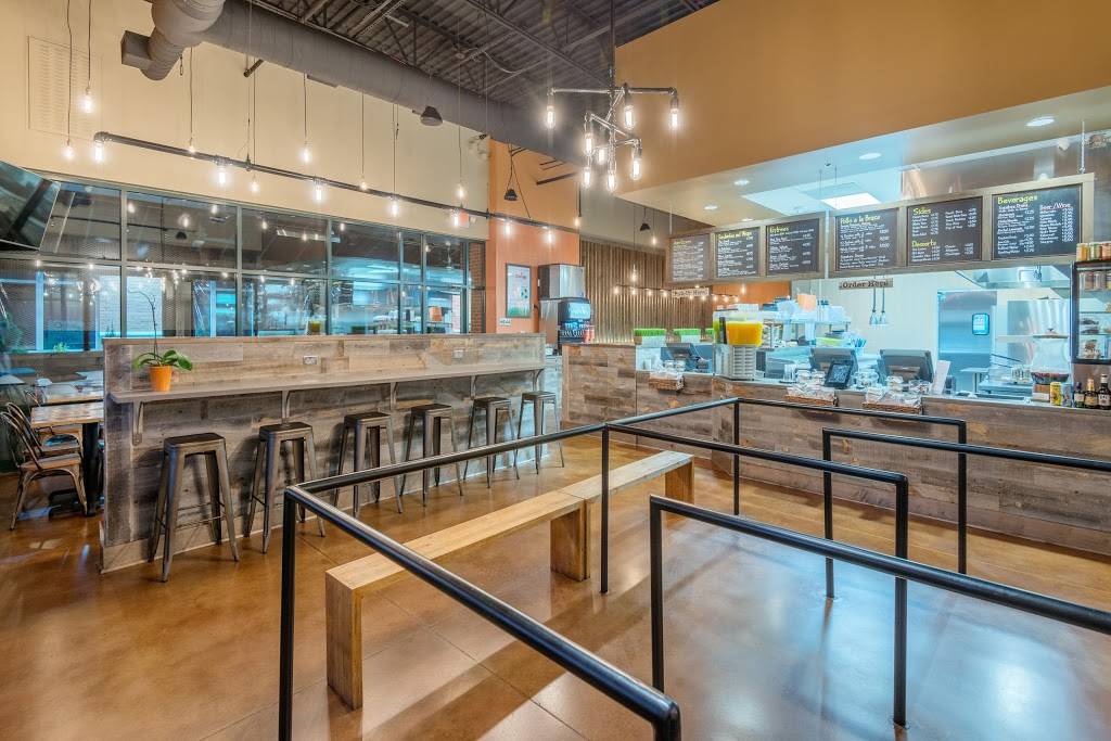 Viva Chicken Ballantyne | restaurant | 12206 Copper Way, Charlotte, NC 28277, USA | 7043418174 OR +1 704-341-8174