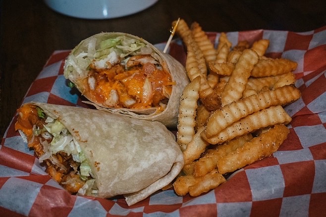 Longshots Sports Bar & Grill | restaurant | 1278 Ebenezer Rd, Cincinnati, OH 45233, USA | 5135104123 OR +1 513-510-4123