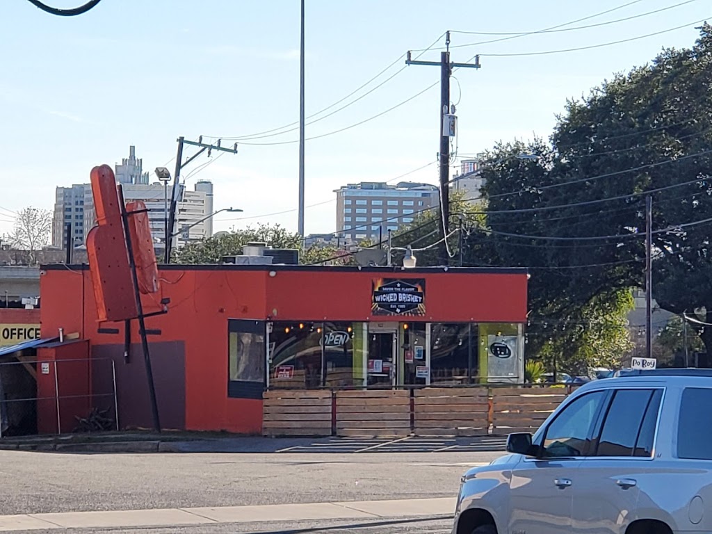 Wicked Brisket BBQ | restaurant | 1022 N Main Ave, San Antonio, TX 78212, USA | 2108621269 OR +1 210-862-1269
