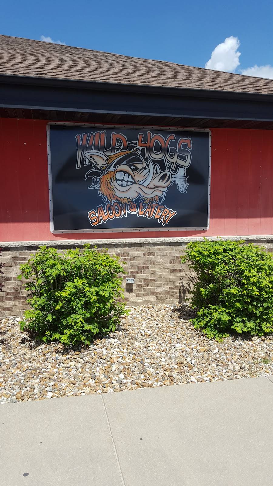 Wild Hogs Saloon & Eatery | night club | 350 Commercial Dr, Walford, IA 52351, USA | 3198464476 OR +1 319-846-4476