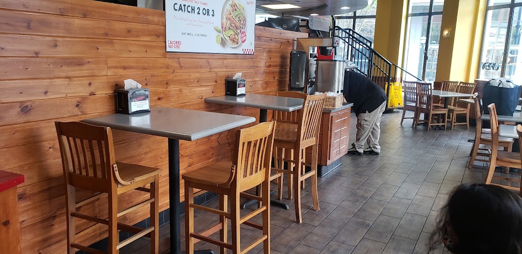 Baja Fresh Mexican Grill | restaurant | 250 Park Ave W NW Ste 2, Atlanta, GA 30313, USA | 4046812252 OR +1 404-681-2252