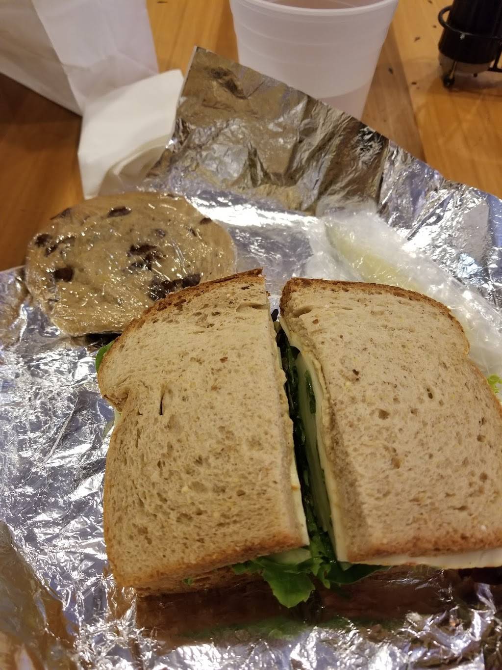 Java Joes | restaurant | 8 E Baltimore St, Baltimore, MD 21202, USA | 4107276647 OR +1 410-727-6647