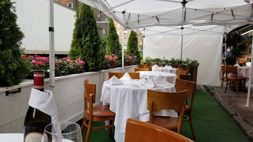 Bella Blu | restaurant | 967 Lexington Ave, New York, NY 10021, USA | 2129884624 OR +1 212-988-4624