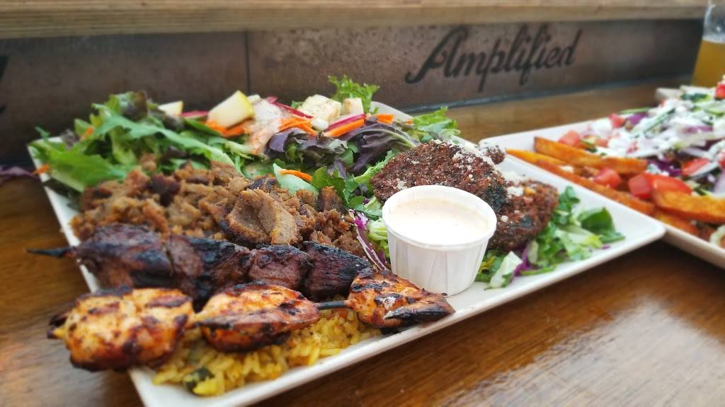 Amplified Ale Works Kitchen + Beer Garden | restaurant | 4150 Mission Blvd #208, San Diego, CA 92109, USA | 8582705222 OR +1 858-270-5222