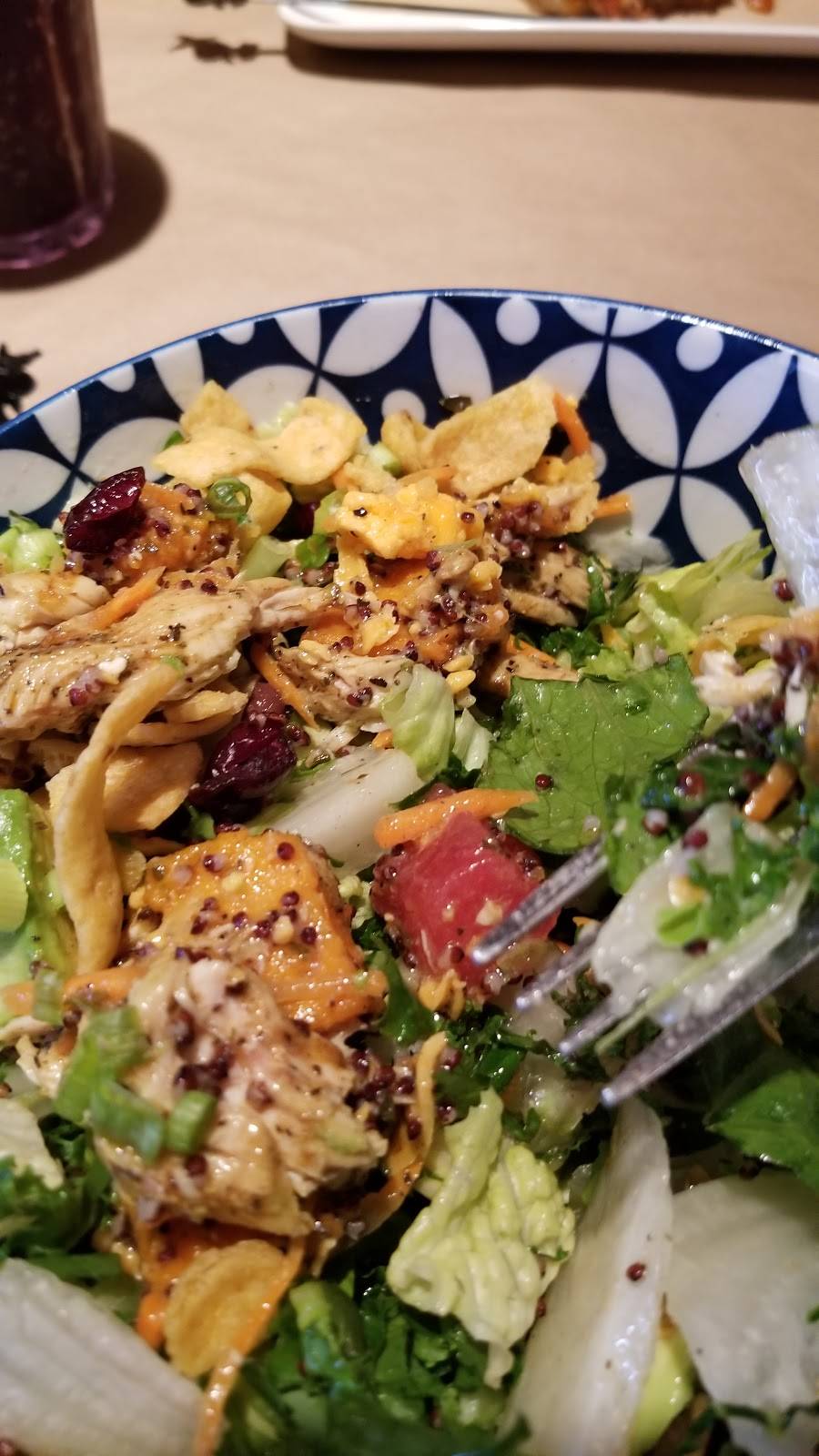 Jack Astors Bar & Grill | restaurant | 839 Golf Links Rd, Ancaster, ON L9K 1L5, Canada | 9053041721 OR +1 905-304-1721