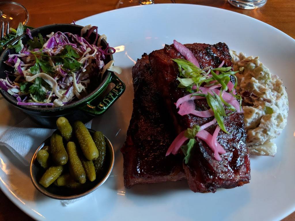 Matties | restaurant | 811 W Live Oak St, Austin, TX 78704, USA | 5124441888 OR +1 512-444-1888