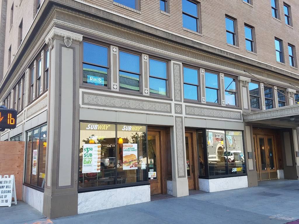 Subway | meal takeaway | 428 J St Suite 110, Sacramento, CA 95814, USA | 9164444452 OR +1 916-444-4452