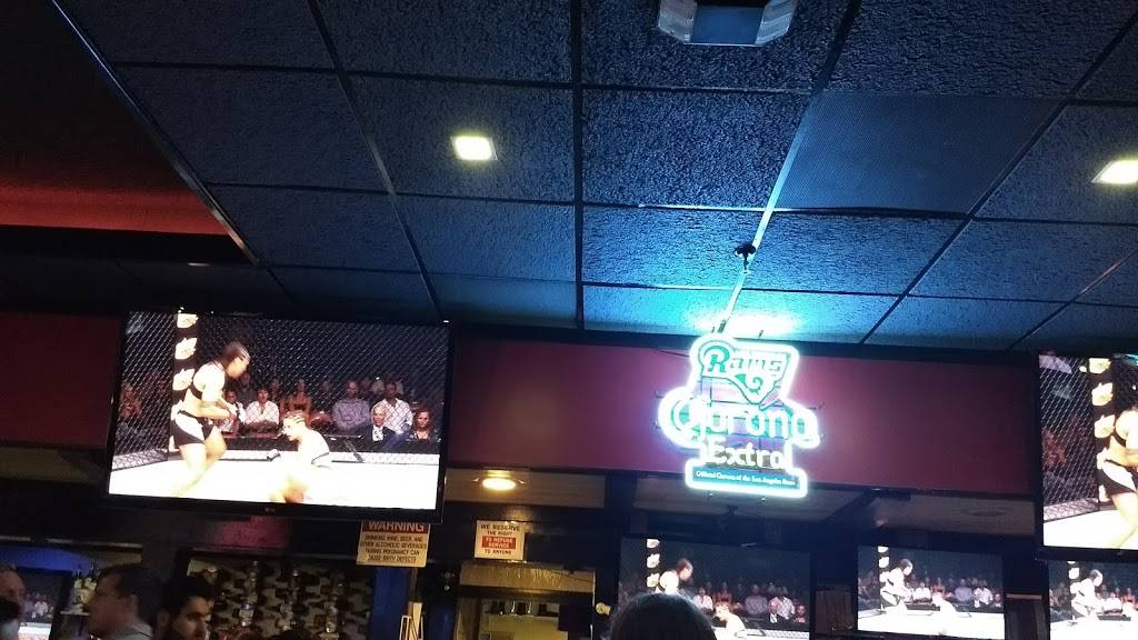 Beers N Wings | restaurant | 20141 Roscoe Blvd, Winnetka, CA 91306, USA | 8186789470 OR +1 818-678-9470