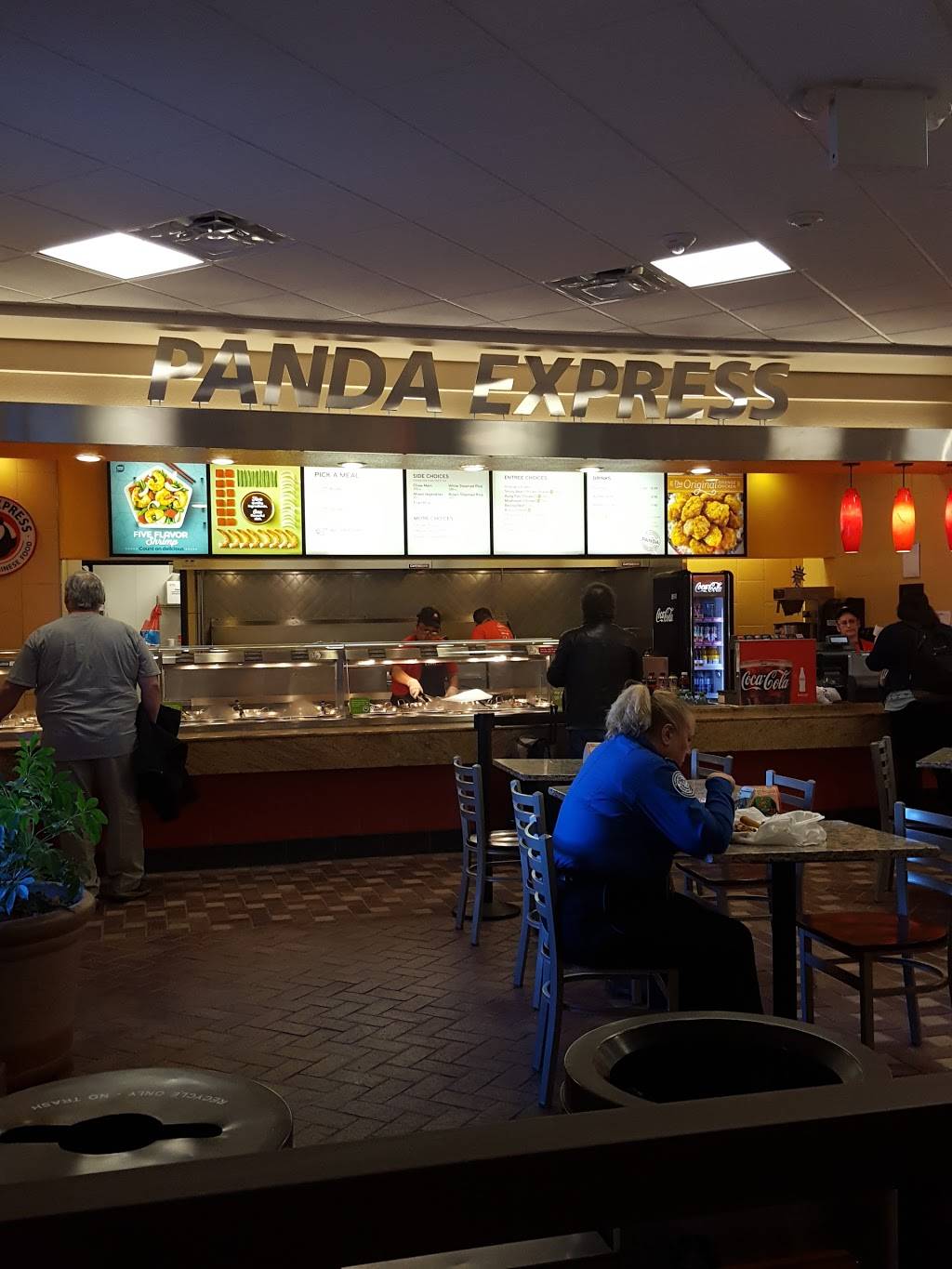 Panda Express | restaurant | 2200 Sunport Blvd, Albuquerque, NM 87106, USA | 5058424292 OR +1 505-842-4292
