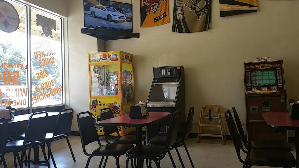 Wiggy’s | restaurant | 2350 Noblestown Rd, Pittsburgh, PA 15205, USA | 4129190361 OR +1 412-919-0361