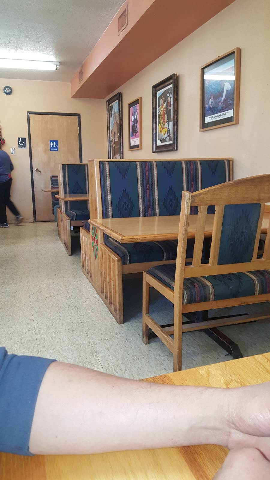 Southwest Grill | restaurant | 275 Bosque Farms Blvd, Bosque Farms, NM 87068, USA | 5058692400 OR +1 505-869-2400