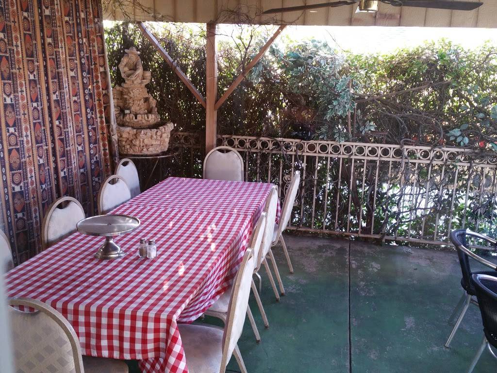 Leos Pizza Family Restaurant | restaurant | 7556 Foothill Blvd, Tujunga, CA 91042, USA | 8183522222 OR +1 818-352-2222