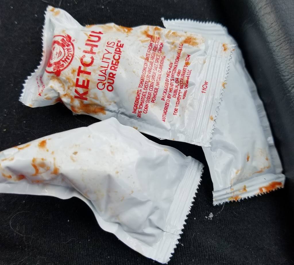 Wendys | restaurant | 66650 Van Dyke, Washington, MI 48095, USA | 5867523277 OR +1 586-752-3277