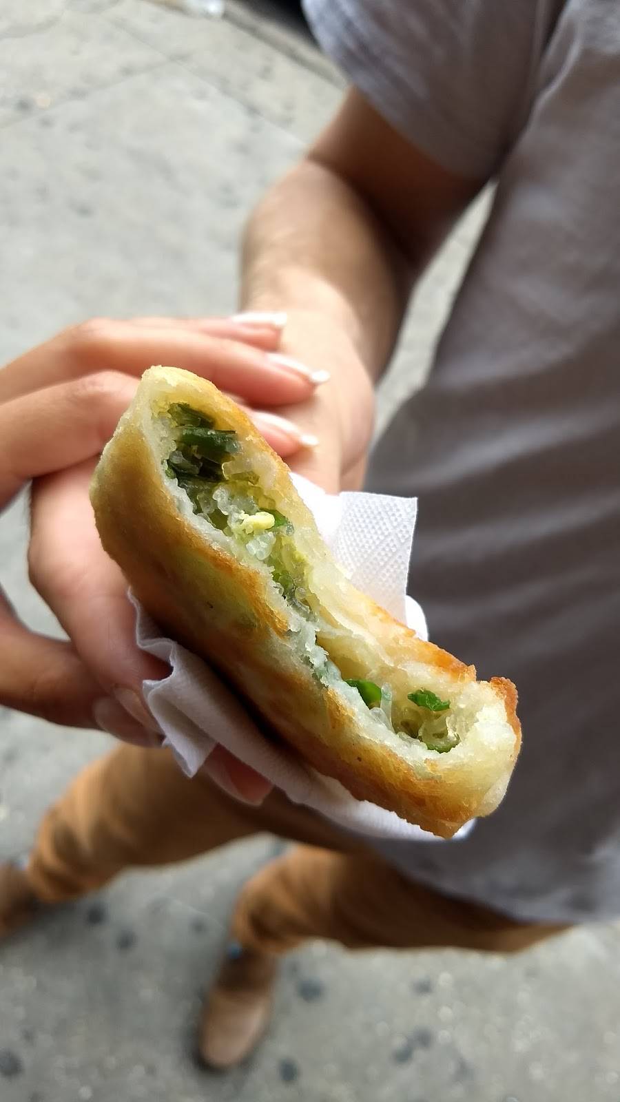 North Dumpling | restaurant | 27A Essex St, New York, NY 10002, USA | 6464218823 OR +1 646-421-8823