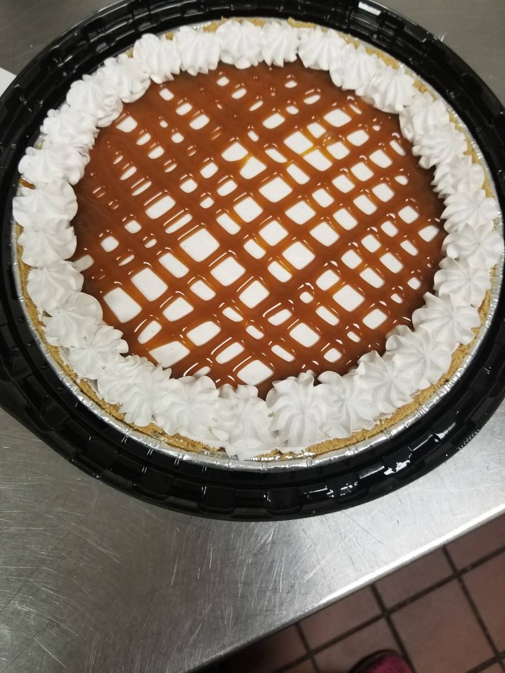 Cold Stone Creamery | bakery | 2935 S 108th St, West Allis, WI 53227, USA | 4145413888 OR +1 414-541-3888