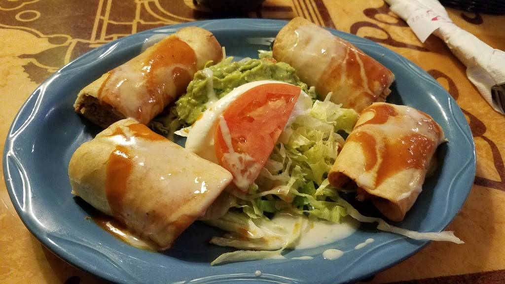 Los Panchos Mexican Restaurant | restaurant | 1470 S Peace Rd, Sycamore, IL 60178, USA | 8159919278 OR +1 815-991-9278
