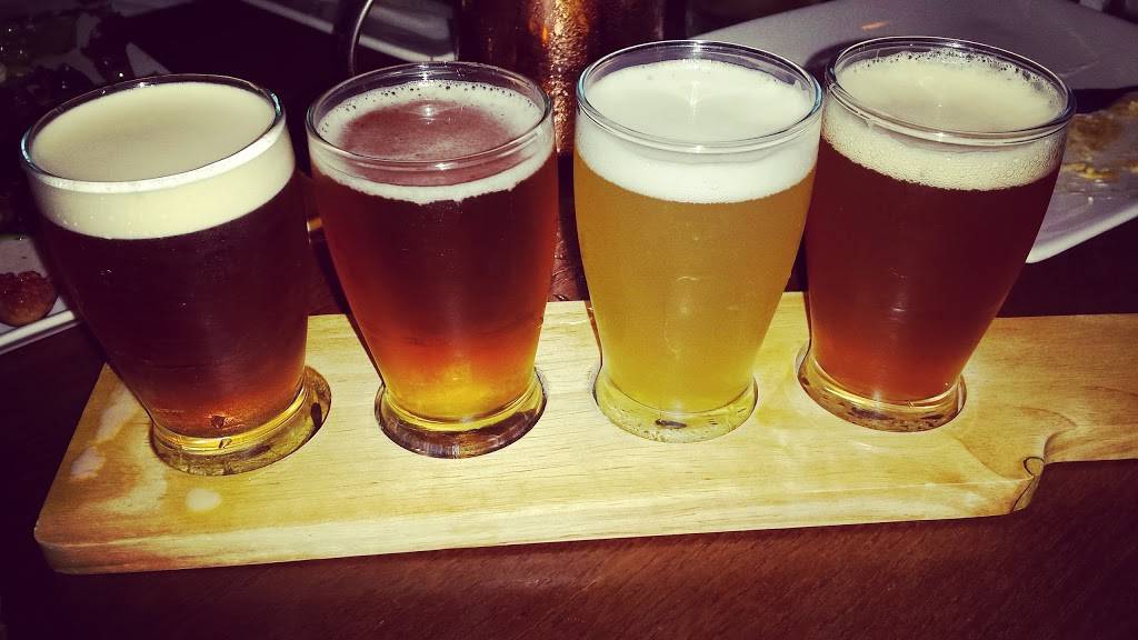 Bouzy Gastropub at Chez Mélange | restaurant | 1611 S Catalina Ave, Redondo Beach, CA 90277, USA | 3105401222 OR +1 310-540-1222