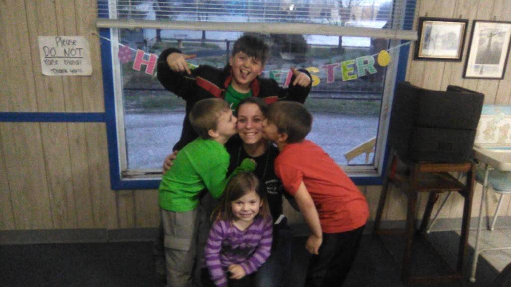 Barge Inn | restaurant | 315 Franklin St, Troy, IN 47588, USA | 8125472650 OR +1 812-547-2650