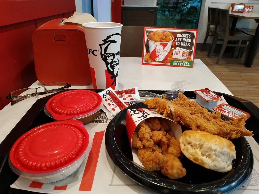 KFC | restaurant | 2292 N Federal Hwy, Pompano Beach, FL 33062, USA | 7542050985 OR +1 754-205-0985