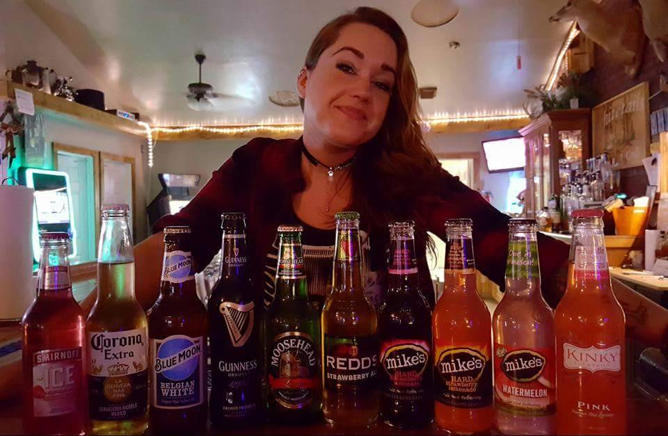 Whitetails Firepit And Grill | restaurant | 304 E Main St, Glasford, IL 61533, USA | 3093893973 OR +1 309-389-3973