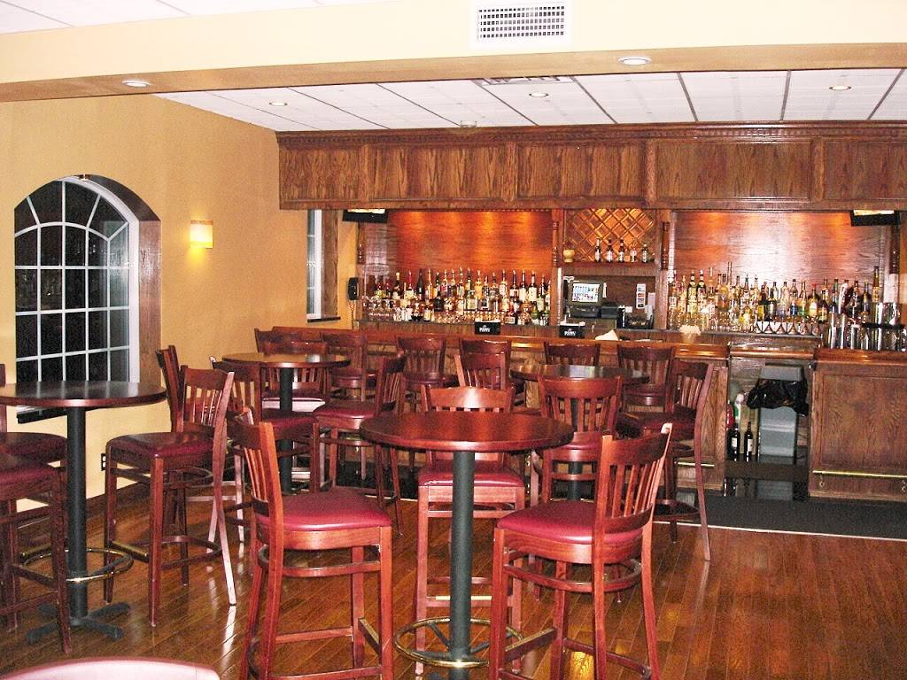 Diamond Spring Restaurant & Beach Club | restaurant | 35 Evergreen Ave, Nutley, NJ 07110, USA | 9736613020 OR +1 973-661-3020