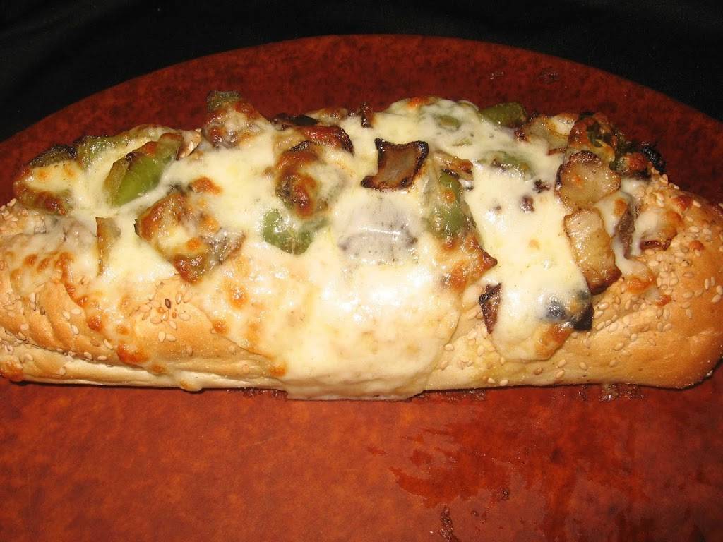 Ginas Pizza | restaurant | 14405 Pearl Rd, Strongsville, OH 44136, USA | 4402384820 OR +1 440-238-4820