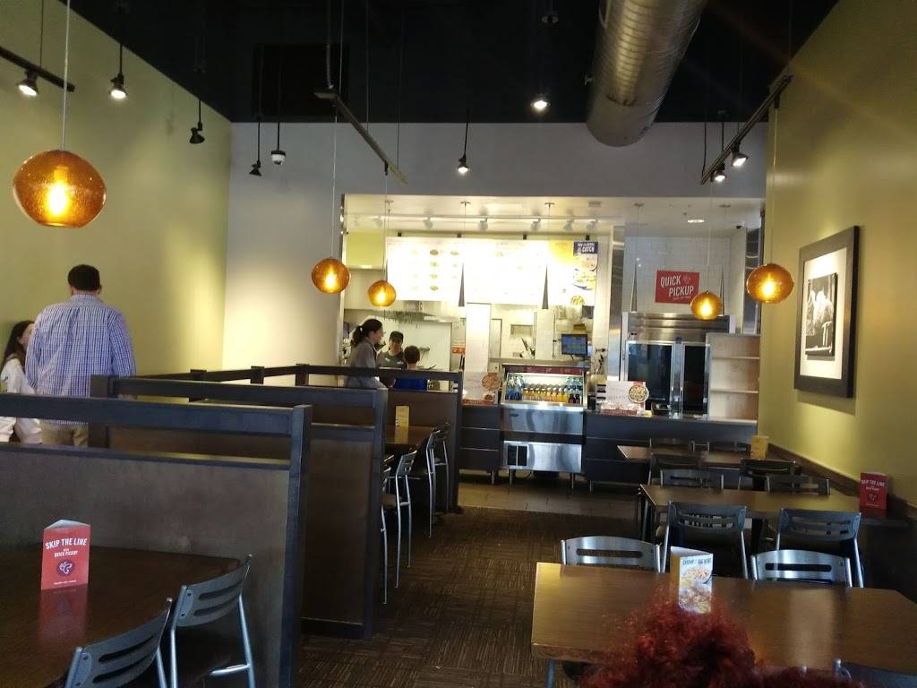 Noodles and Company | restaurant | 3268 N John Young Pkwy, Kissimmee, FL 34741, USA | 4079440220 OR +1 407-944-0220