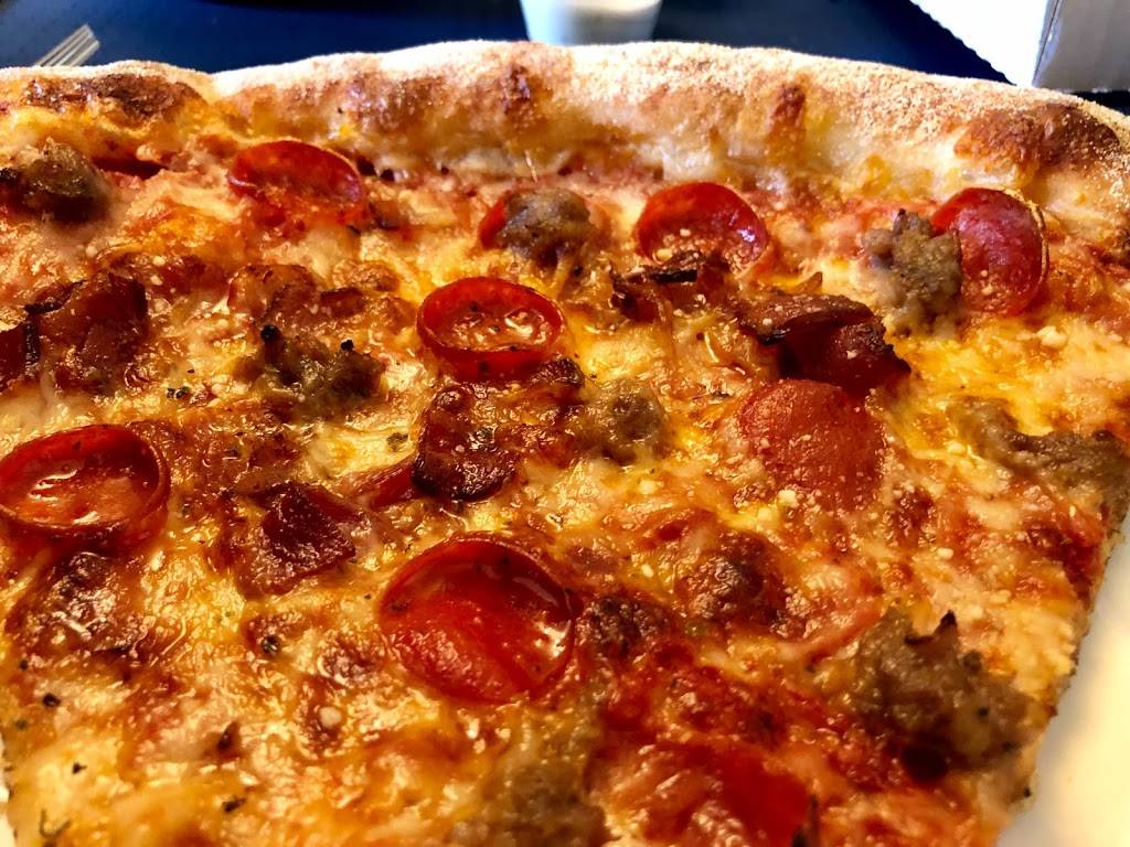 Slice House Pizza | restaurant | 1535 Haight St, San Francisco, CA 94117, USA | 4155522520 OR +1 415-552-2520