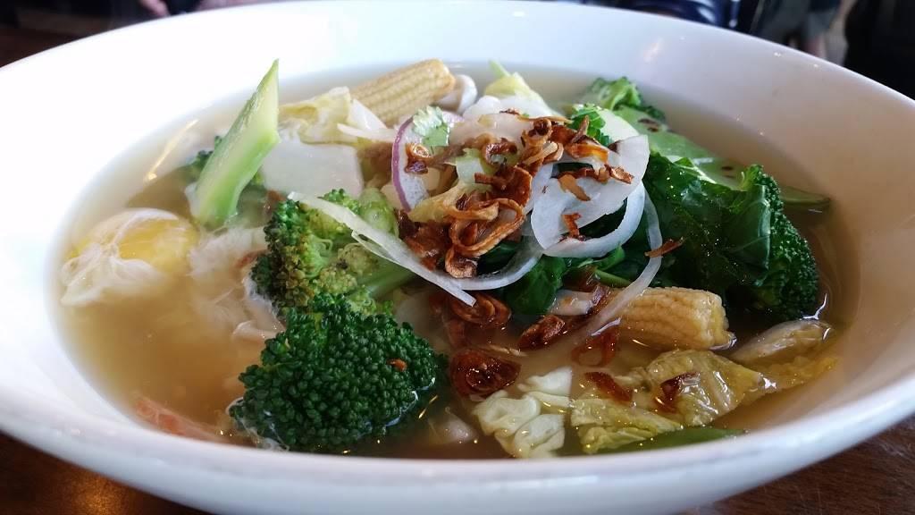 Simmer Vietnamese Kitchen | restaurant | 299 N McDowell Blvd, Petaluma, CA 94954, USA | 7077624288 OR +1 707-762-4288