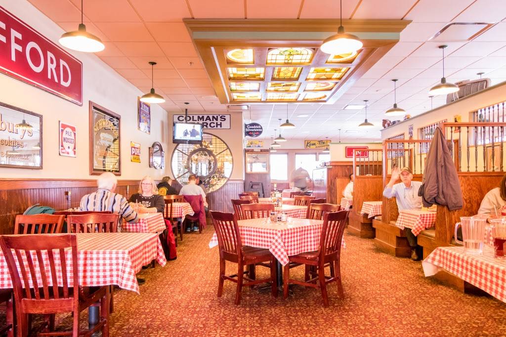 Spaghetti Works | restaurant | 8416 Park Dr, Ralston, NE 68127, USA | 4025921444 OR +1 402-592-1444
