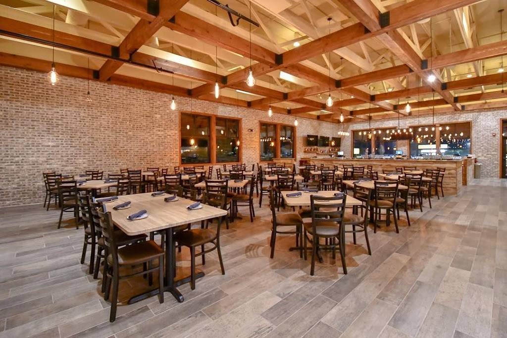 Shift Restaurant and Bar | restaurant | 24253 State Line Rd, Lawrenceburg, IN 47025, USA | 8127477512 OR +1 812-747-7512