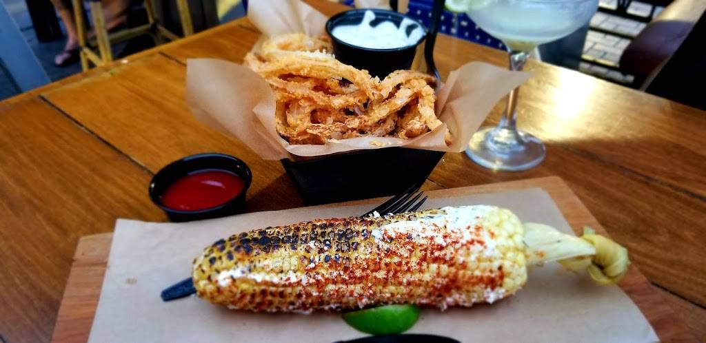 Baja Sharkeez | restaurant | 211 Main St, Huntington Beach, CA 92648, USA | 7149605282 OR +1 714-960-5282