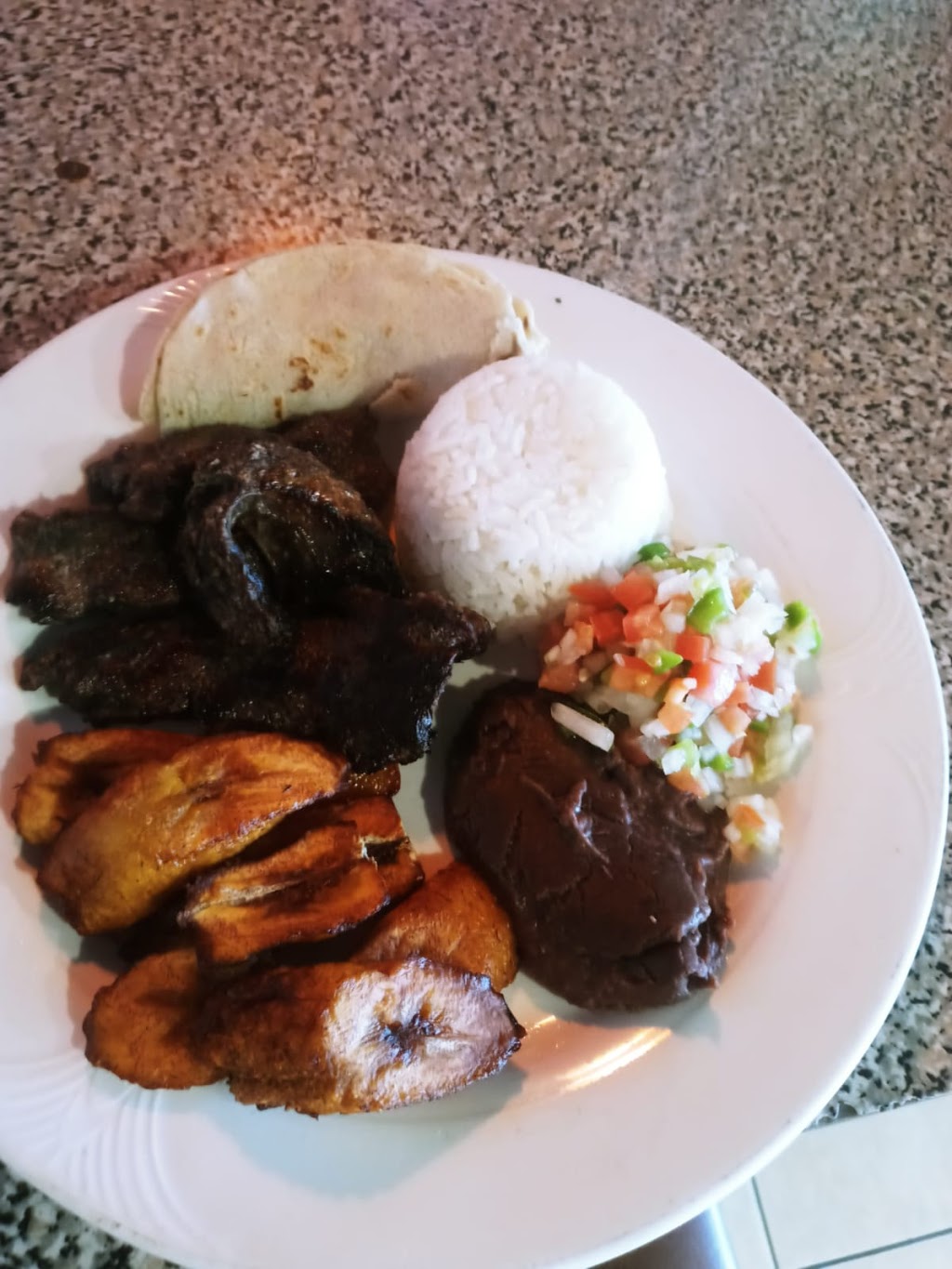 La Consentida Restaurant & Bar | restaurant | 1954 S Congress Ave, Palm Springs, FL 33406, USA | 5616191168 OR +1 561-619-1168