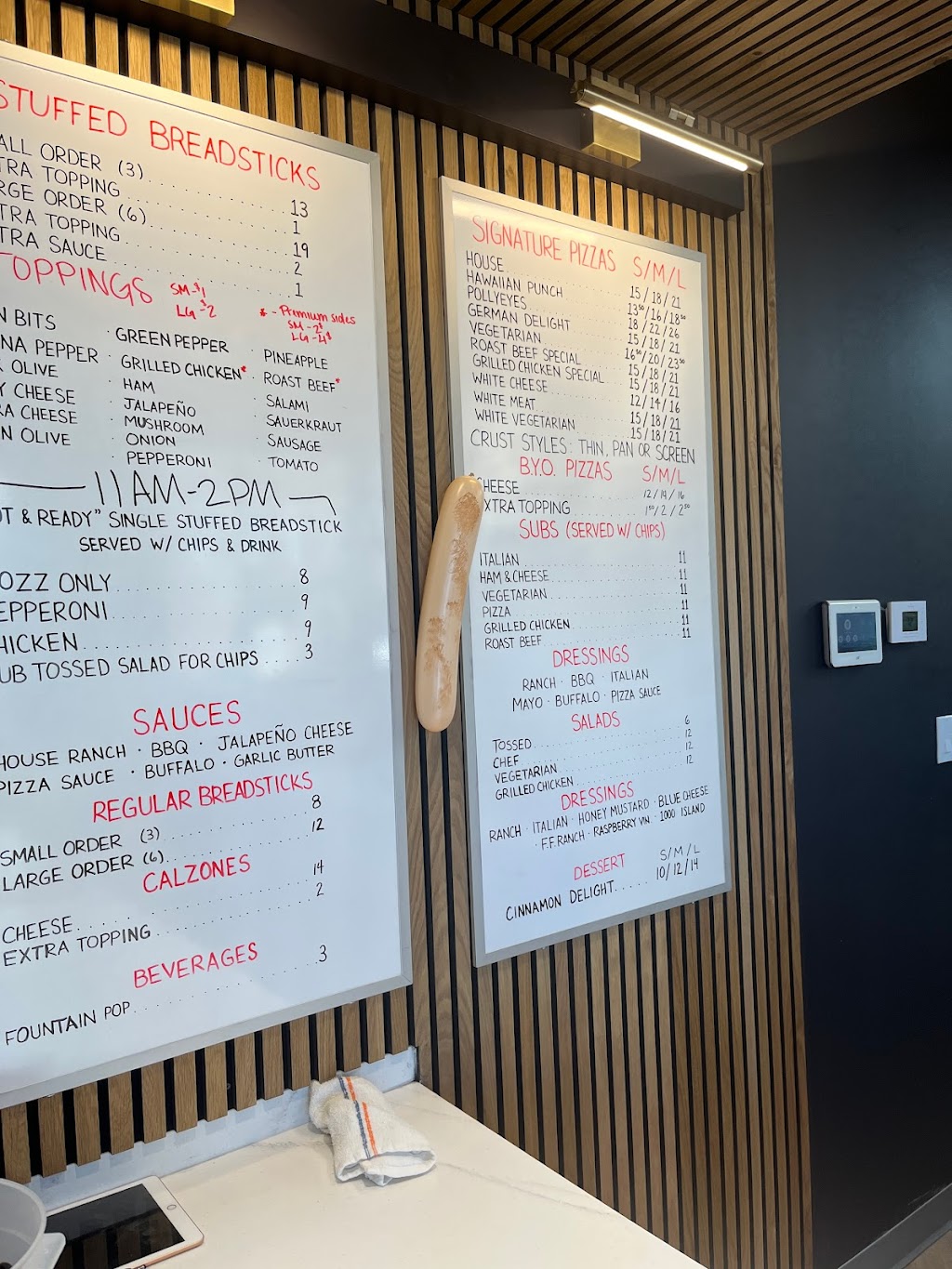 Campus Pollyeyes Express | restaurant | 12308 Mayfield Rd, Cleveland, OH 44106, USA | 2165322160 OR +1 216-532-2160