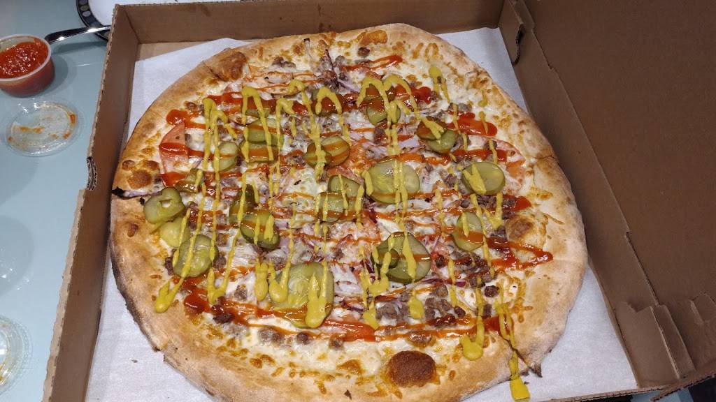 Corner Grill N Pizzeria | restaurant | 2 S Franklin St, Holbrook, MA 02343, USA | 7817673500 OR +1 781-767-3500