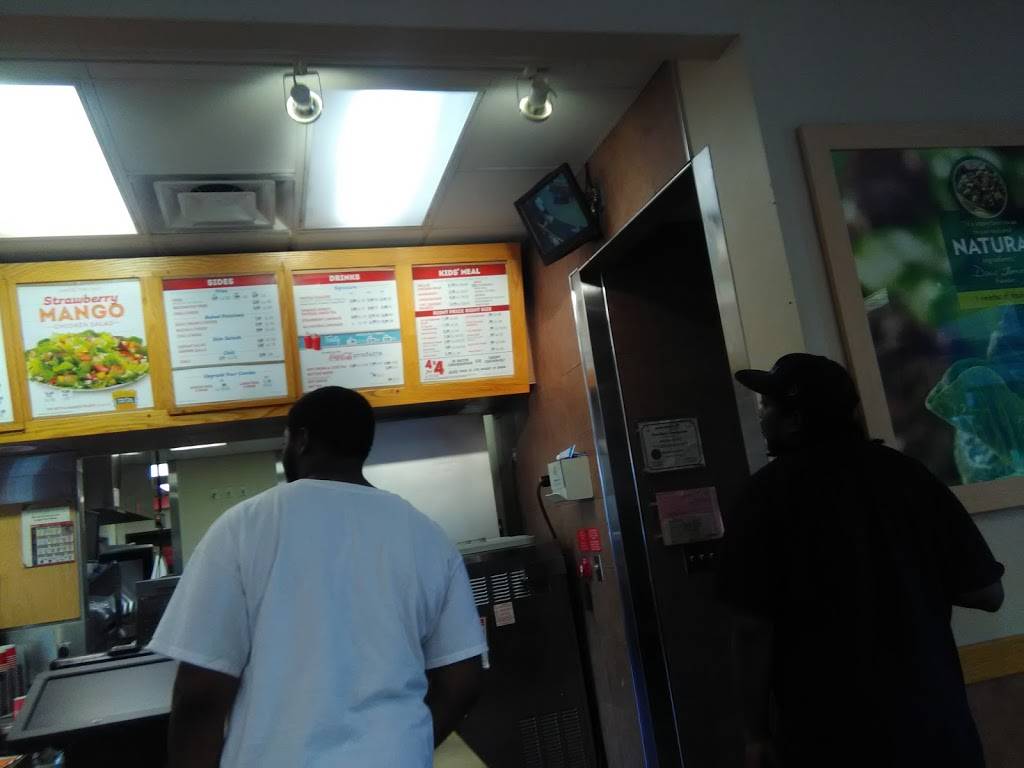 Wendys | restaurant | 5701 Read Blvd, New Orleans, LA 70127, USA | 5043080503 OR +1 504-308-0503