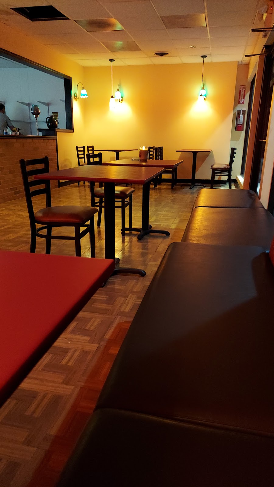 Amir Mediterranean Grill & bakery | restaurant | 8216 Metcalf Ave, Overland Park, KS 66204, USA | 9137314400 OR +1 913-731-4400