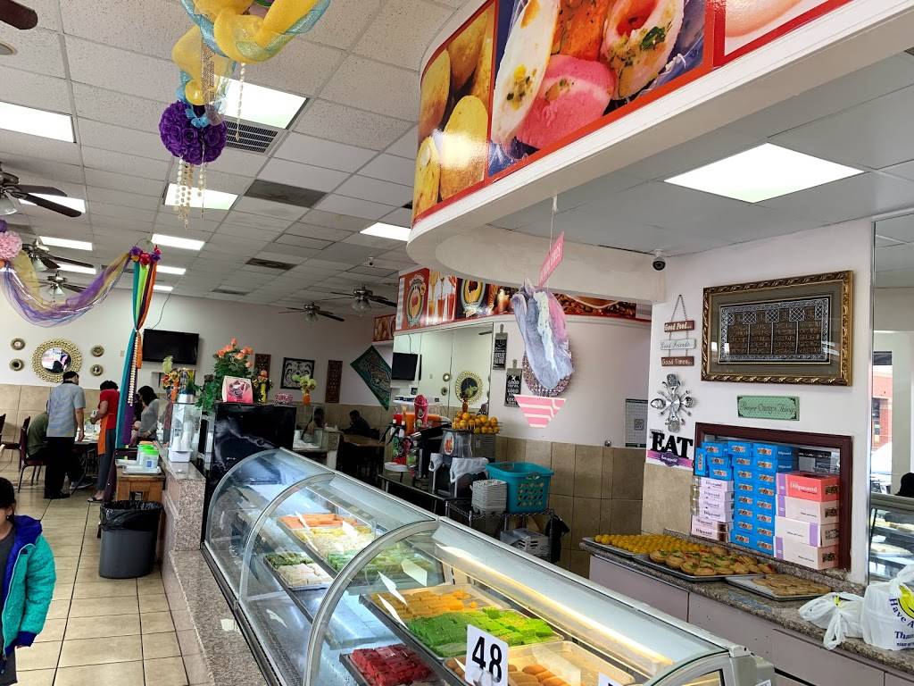Dilpasand Mithai & Snacks | restaurant | 14621 Beechnut St, Houston, TX 77083, USA | 2815615555 OR +1 281-561-5555