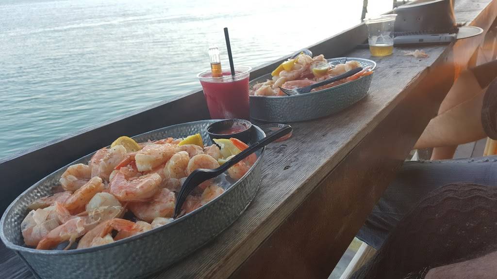 Raw Bar | restaurant | 1 Fishing Village Dr, Key Largo, FL 33037, USA | 3053672611 OR +1 305-367-2611