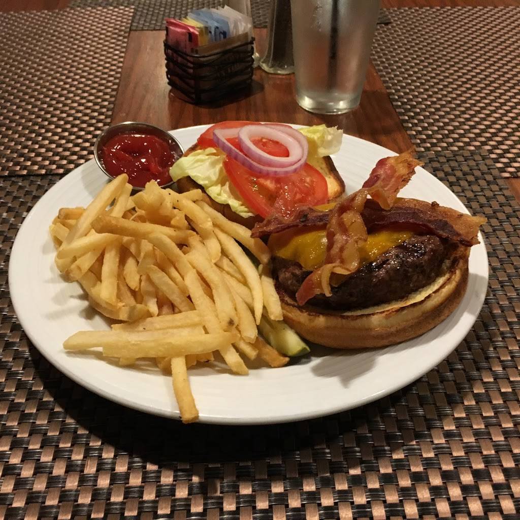 Heartland Grill | restaurant | 706 John Nolen Dr, Madison, WI 53713, USA | 6082589505 OR +1 608-258-9505