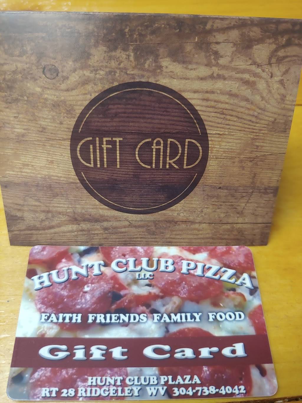 Hunt Club Pizza | restaurant | 9 Hunt Club Dr, Ridgeley, WV 26753, USA | 3047384042 OR +1 304-738-4042